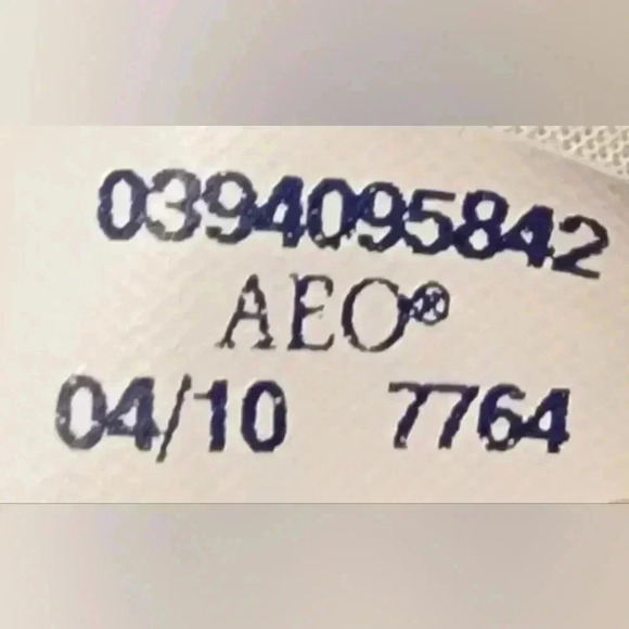 American Eagle Women's Boy Fit Mid Rise Ankle Cropped 7764 Jeans Size 6 Regular - Picture 11 of 11